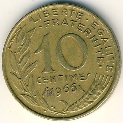 Монета 10 сантимов. 1966г. Франция. (F)