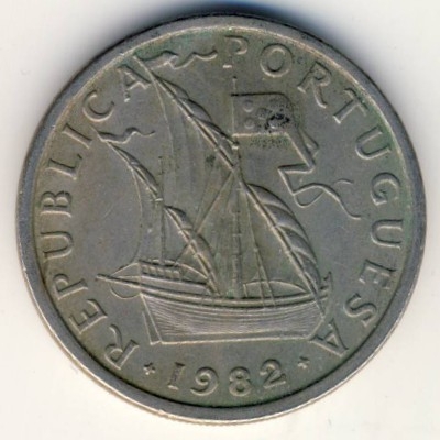 Монета 5 эскудо. 1982г. Португалия. Парусный корабль. (F)