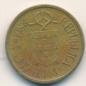 Монета 5 эскудо. 1988г. Португалия. (F)